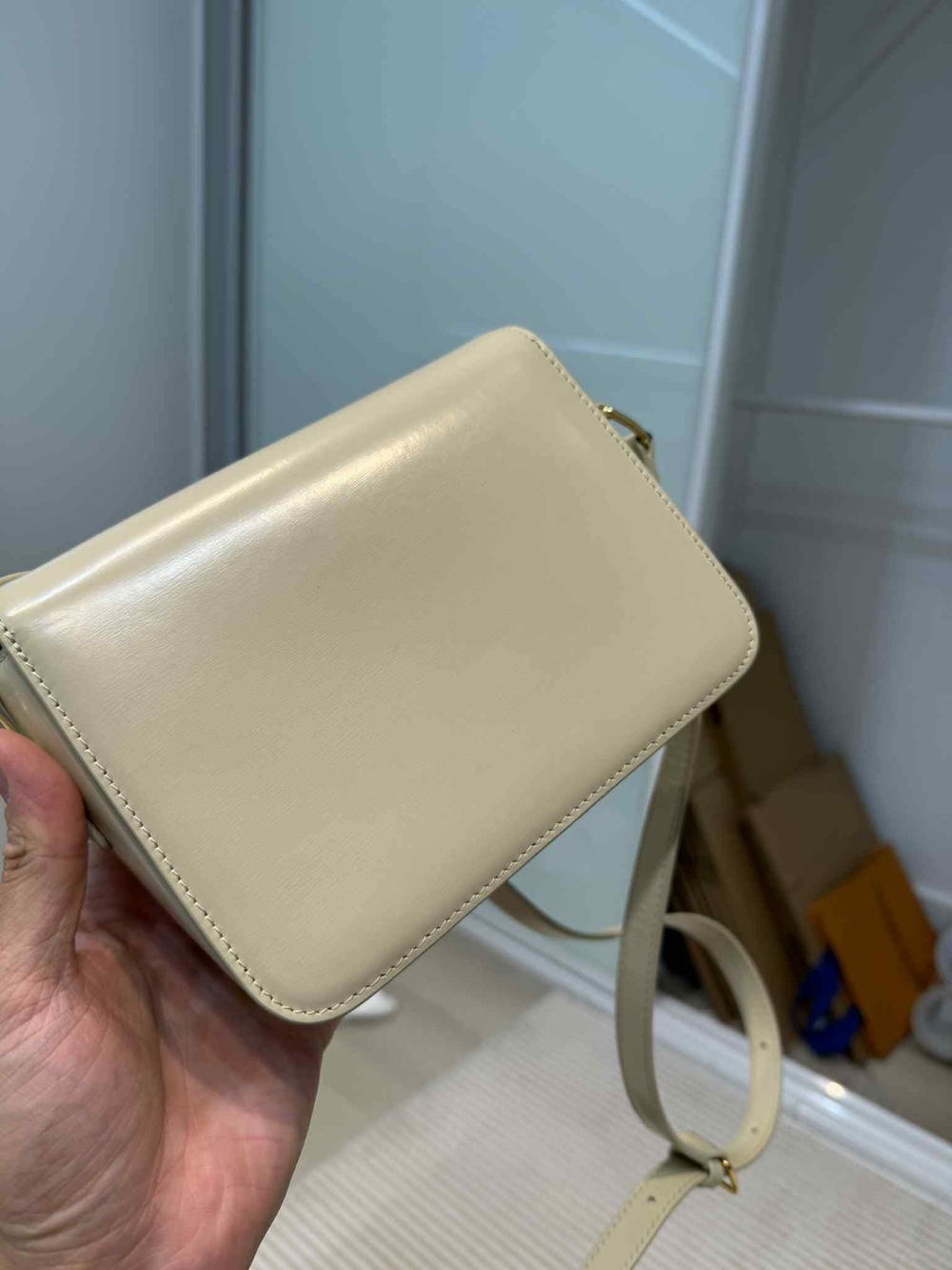 Celine Teen Triomphe Bag - Picture 4 of 7